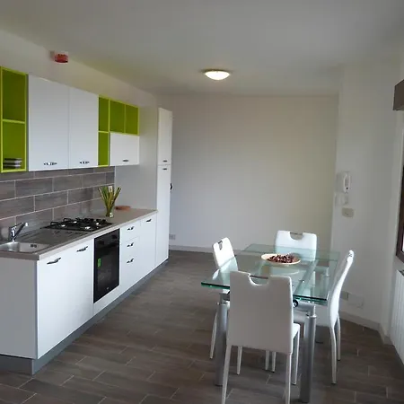 Casa Gialla Sul Lago Maggiore Apartment
